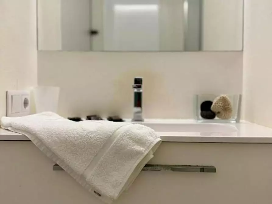 Immagine 9 di Appartamento in affitto  in Rúa Teófilo Llorente a Vigo