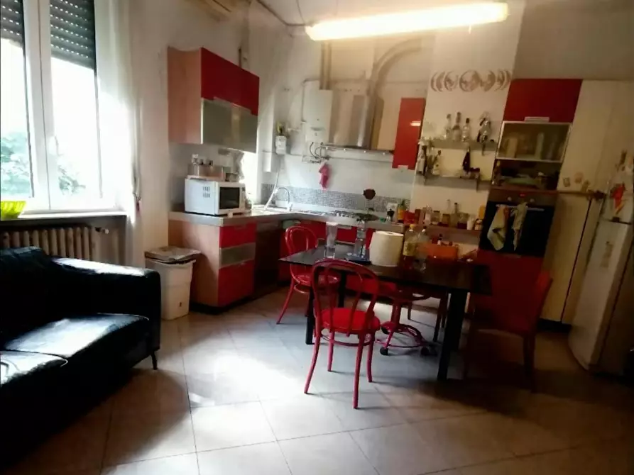 Immagine 4 di Camera in affitto  in Via Diego Guicciardi a Milano