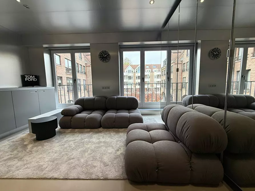 Immagine 1 di Appartamento in affitto  in Overbekeplein a Kortrijk