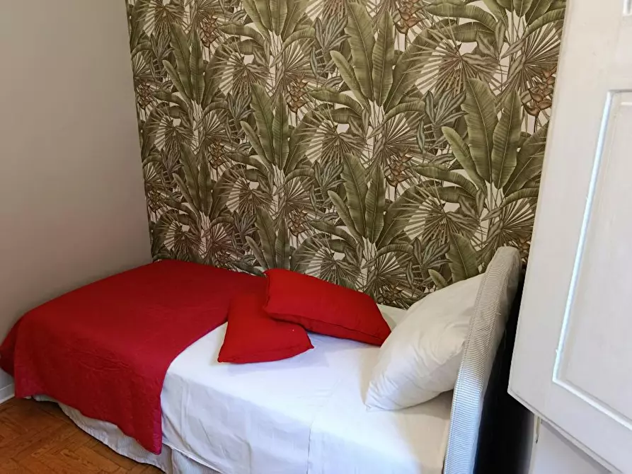 Immagine 9 di Camera in affitto  in Via di San Niccolò a Firenze