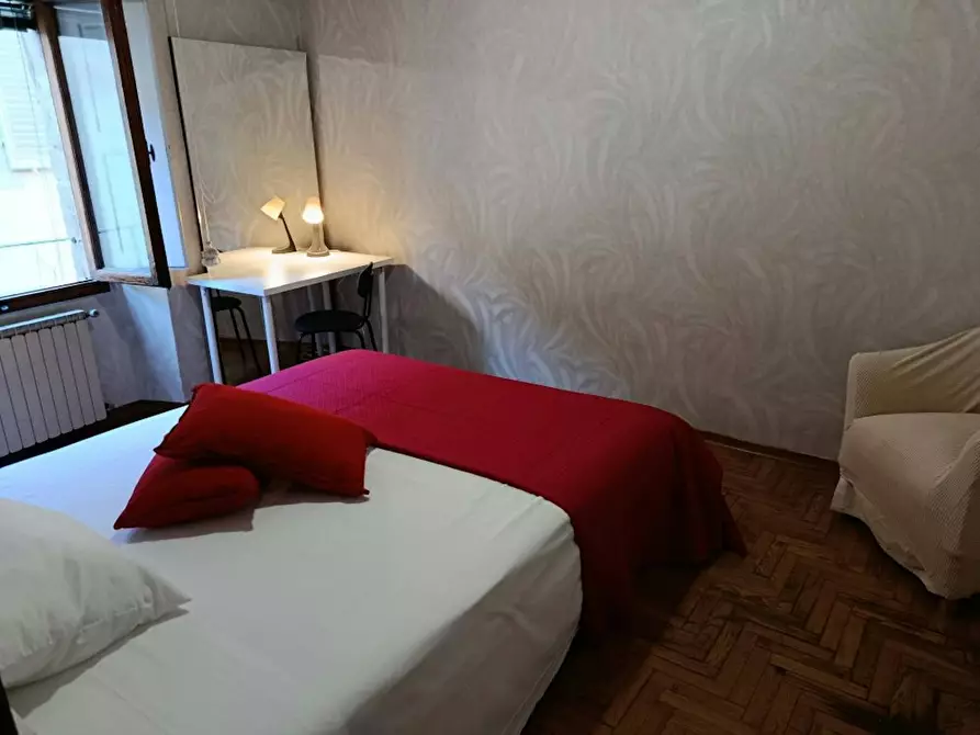 Immagine 8 di Camera in affitto  in Via di San Niccolò a Firenze