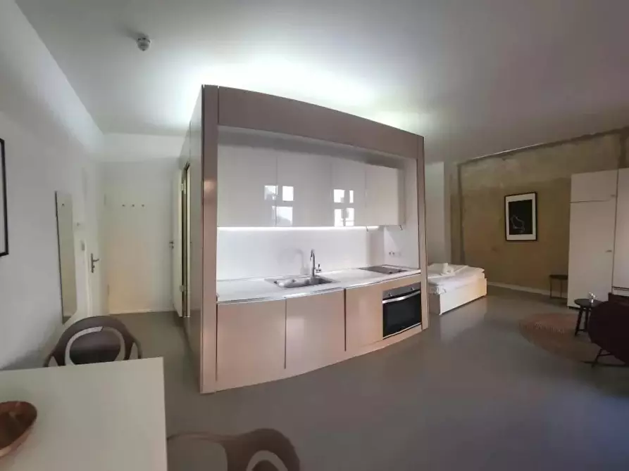 Immagine 1 di Appartamento in affitto  in Thaerstraße a Berlin Friedrichshain
