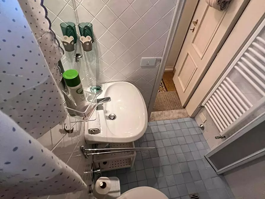Immagine 9 di Camera in affitto  in Via Piero Cironi a Firenze