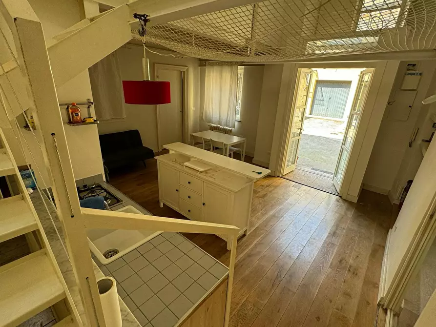 Immagine 2 di Camera in affitto  in Via Goito a Torino