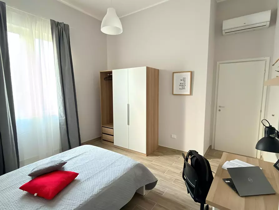 Immagine 3 di Camera in affitto  in Via Tirino a Pescara