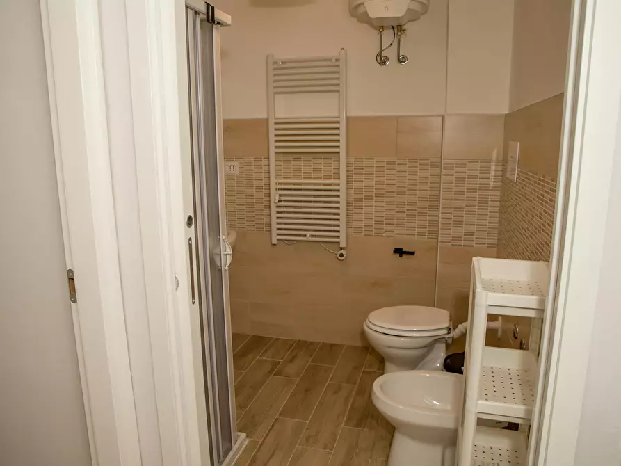 Immagine 5 di Camera in affitto  in Via Tirino a Pescara