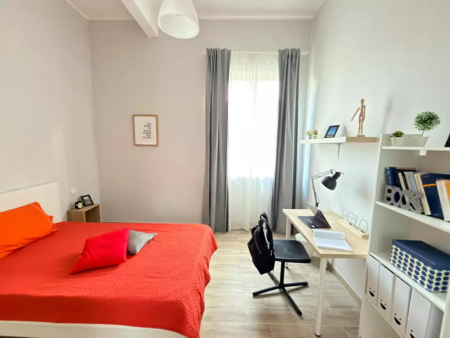 Immagine 1 di Camera in affitto  in Via Tirino a Pescara