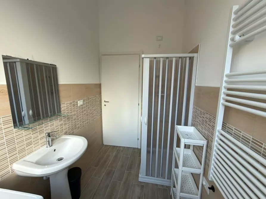 Immagine 8 di Camera in affitto  in Via Tirino a Pescara