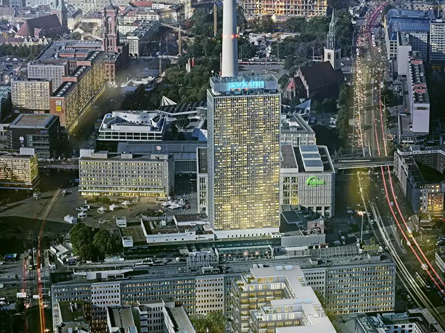 Immagine 4 di Appartamento in affitto  in Leipziger Straße a Berlin