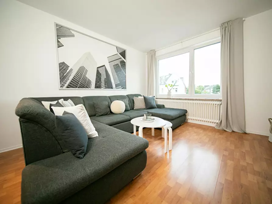 Immagine 4 di Appartamento in affitto  in Volmerswerther Straße a Düsseldorf