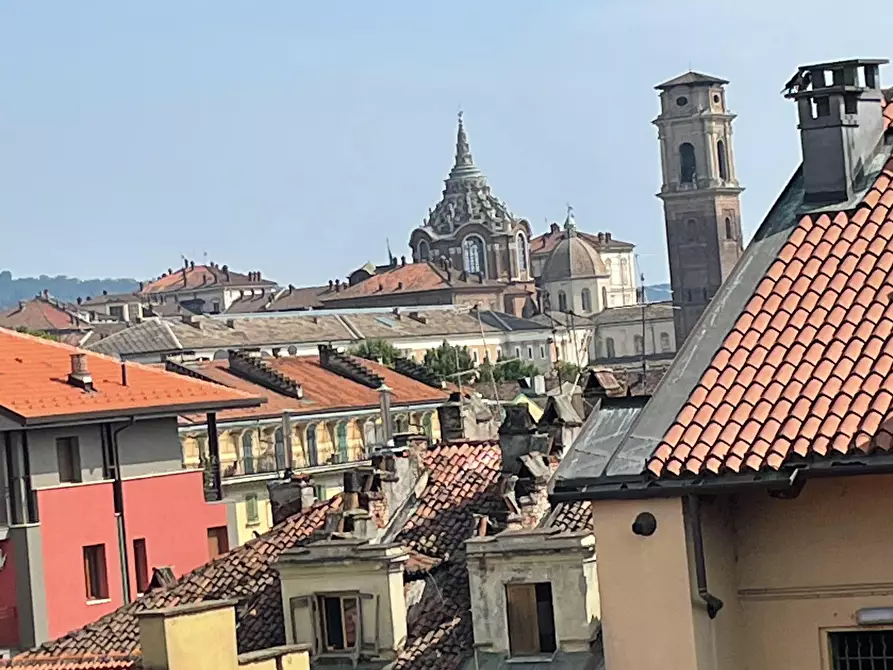 Immagine 5 di Appartamento in affitto  in Corso Giulio Cesare a Torino