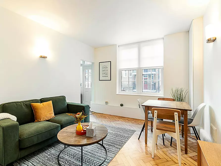 Immagine 9 di Appartamento in affitto  in Sumner Street a Camberwell