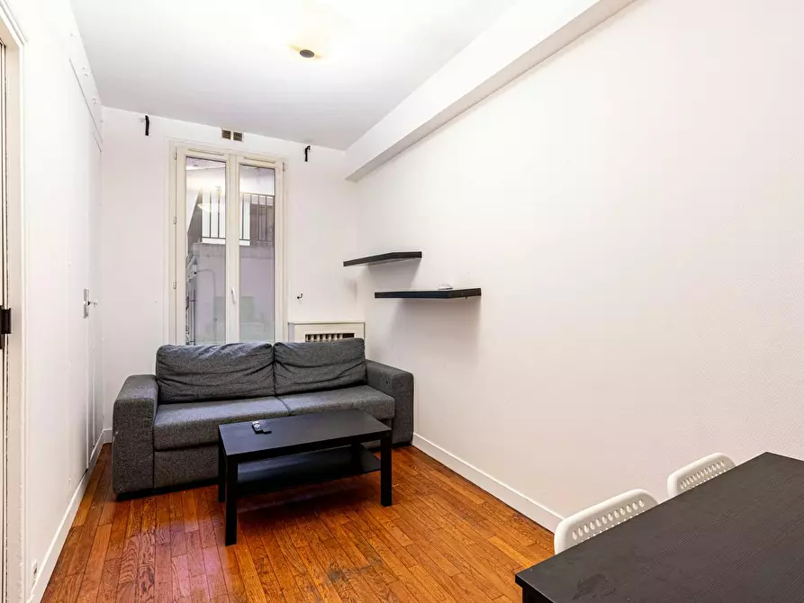 Immagine 1 di Appartamento in affitto  in Rue Firmin Gillot a Paris