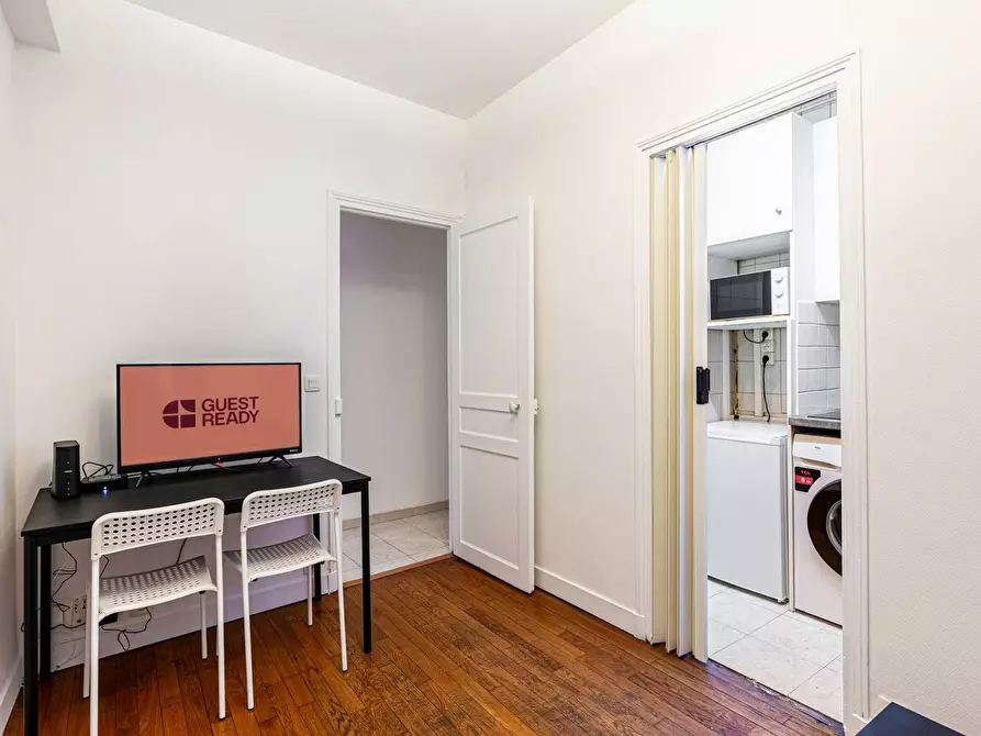 Immagine 5 di Appartamento in affitto  in Rue Firmin Gillot a Paris