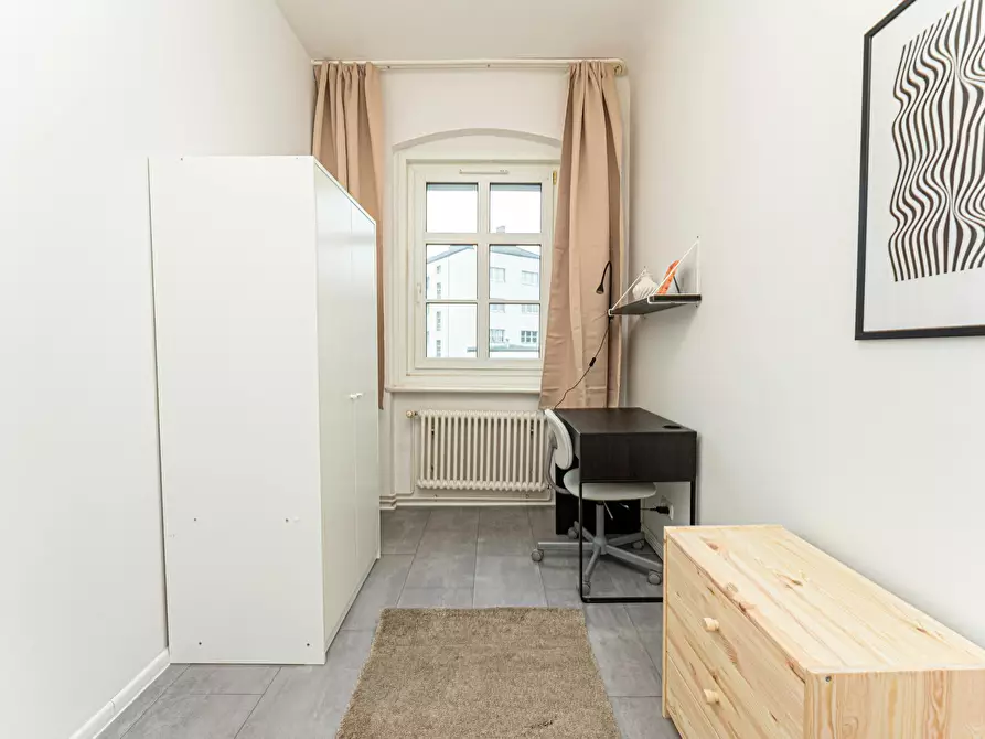 Immagine 4 di Camera in affitto  in Attilastraße a Berlin
