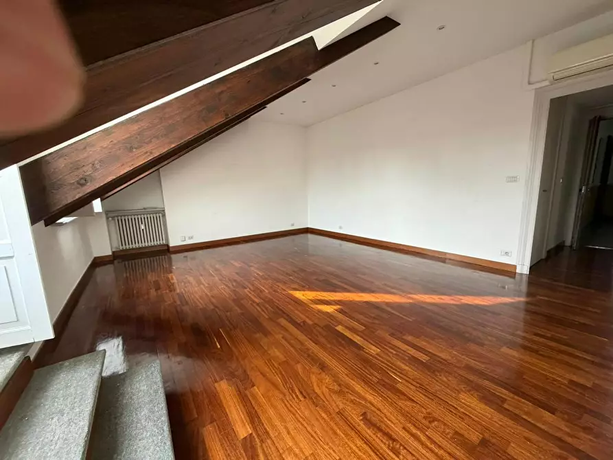 Immagine 2 di Appartamento in affitto  in Corso Vittorio Emanuele II a Torino