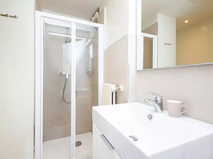 Immagine 6 di Camera in affitto  in Corso Vittorio Emanuele II a Torino