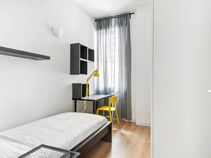 Immagine 2 di Camera in affitto  in Via Stromboli a Milano