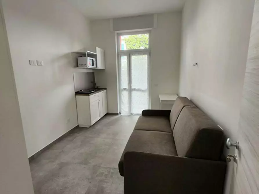 Immagine 3 di Casa indipendente in affitto  in Via Privata Mario Bianco a Milano