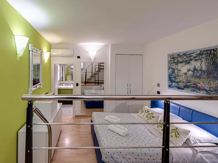 Immagine 1 di Appartamento in affitto  in Via Ricasoli a Firenze