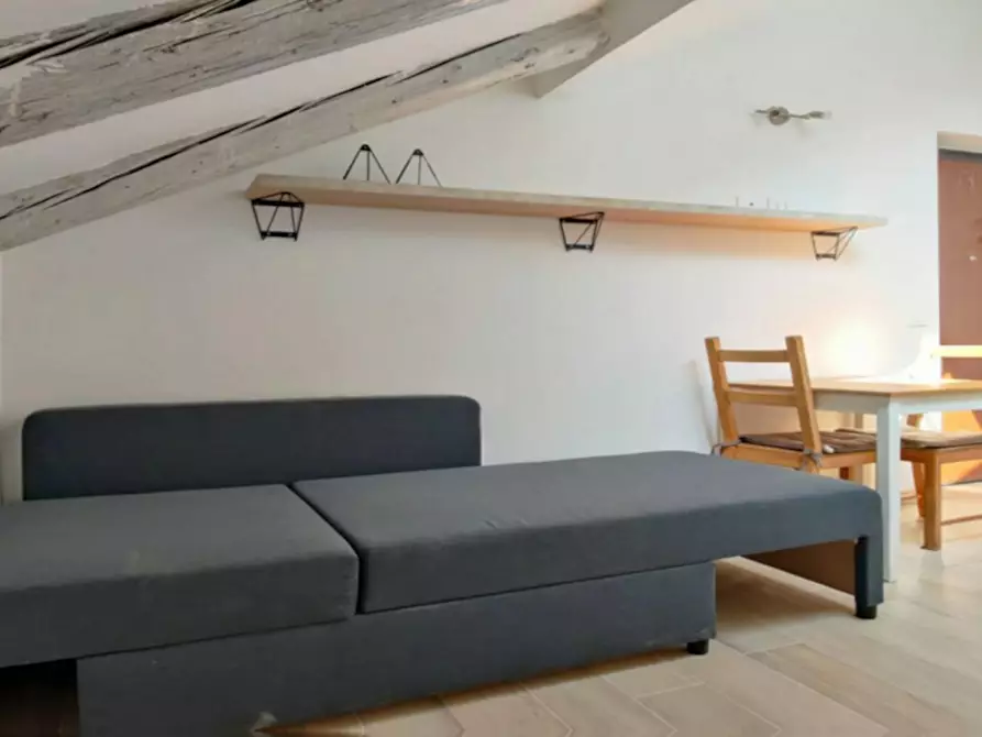 Immagine 1 di Casa indipendente in affitto  in Via Lattanzio a Milano