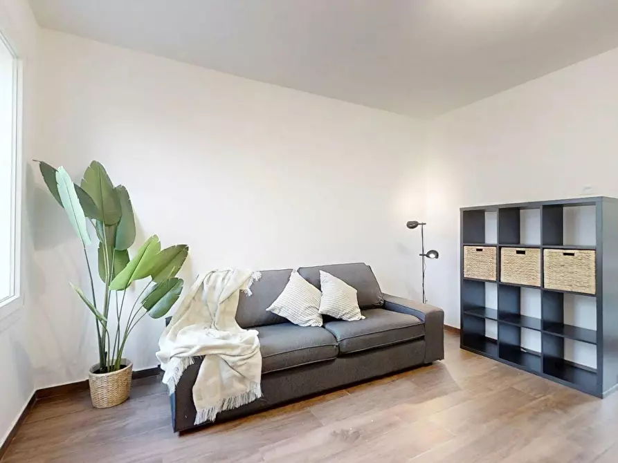 Immagine 7 di Camera in affitto  in Via Giambellino a Padova