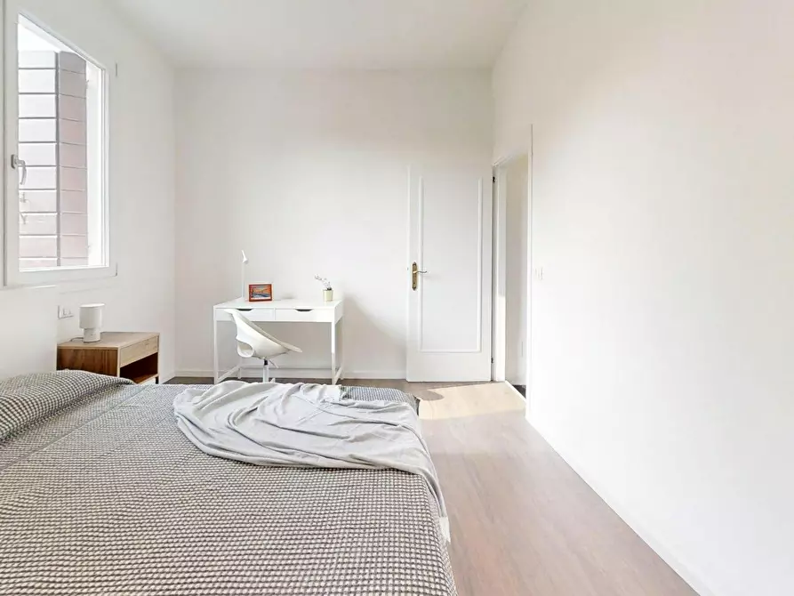 Immagine 6 di Camera in affitto  in Via Giambellino a Padova