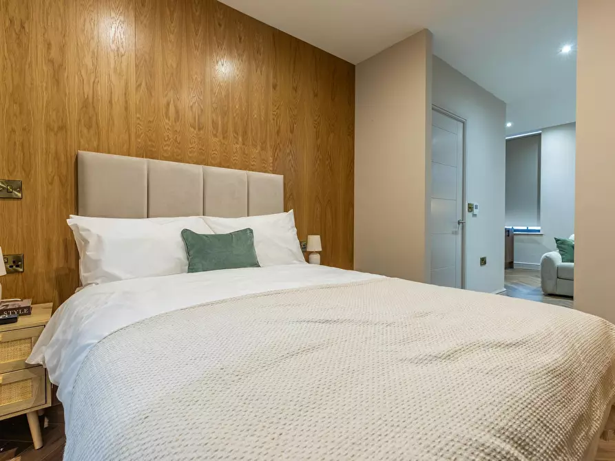 Immagine 10 di Appartamento in affitto  in East Parade a 