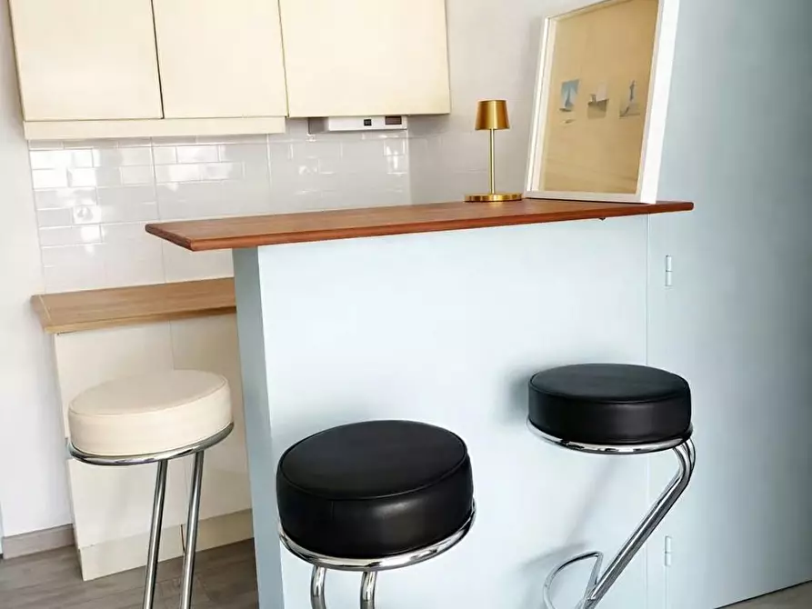 Immagine 5 di Appartamento in affitto  in Rue du Mont Saint Clair a Mudaison