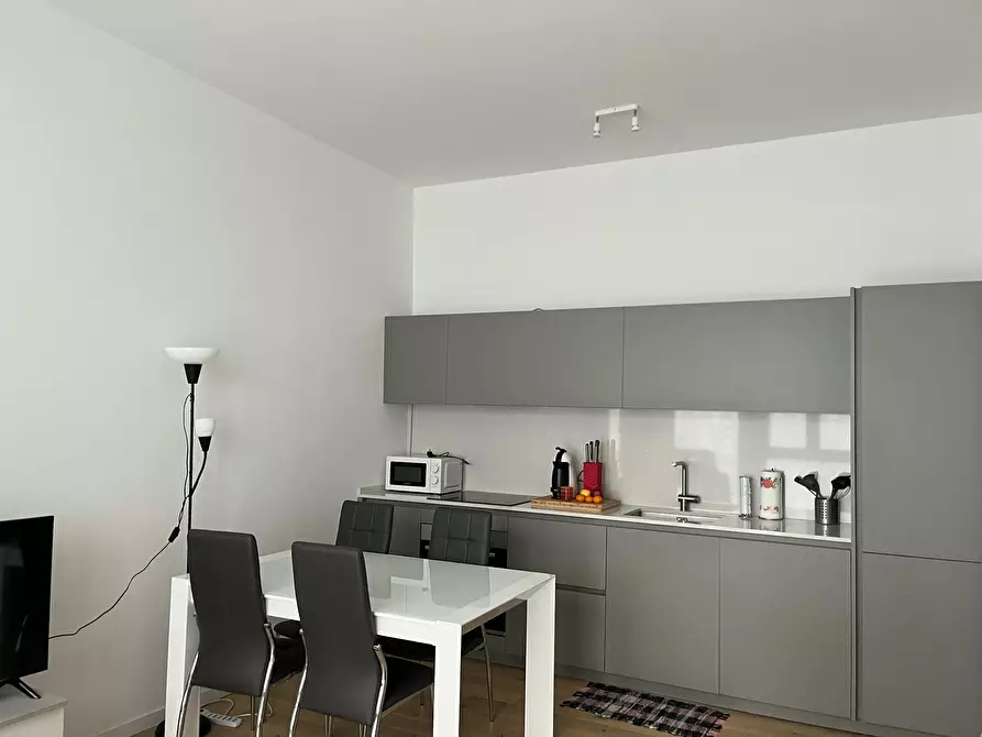 Immagine 6 di Appartamento in affitto  in Corso di Porta Romana a Milano