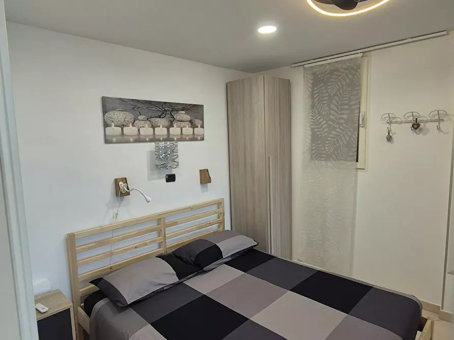 Immagine 6 di Appartamento in affitto  in Via della Pisana a Roma