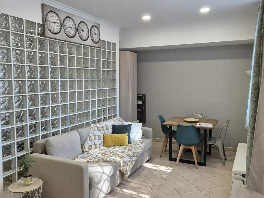 Immagine 1 di Appartamento in affitto  in Via della Pisana a Roma