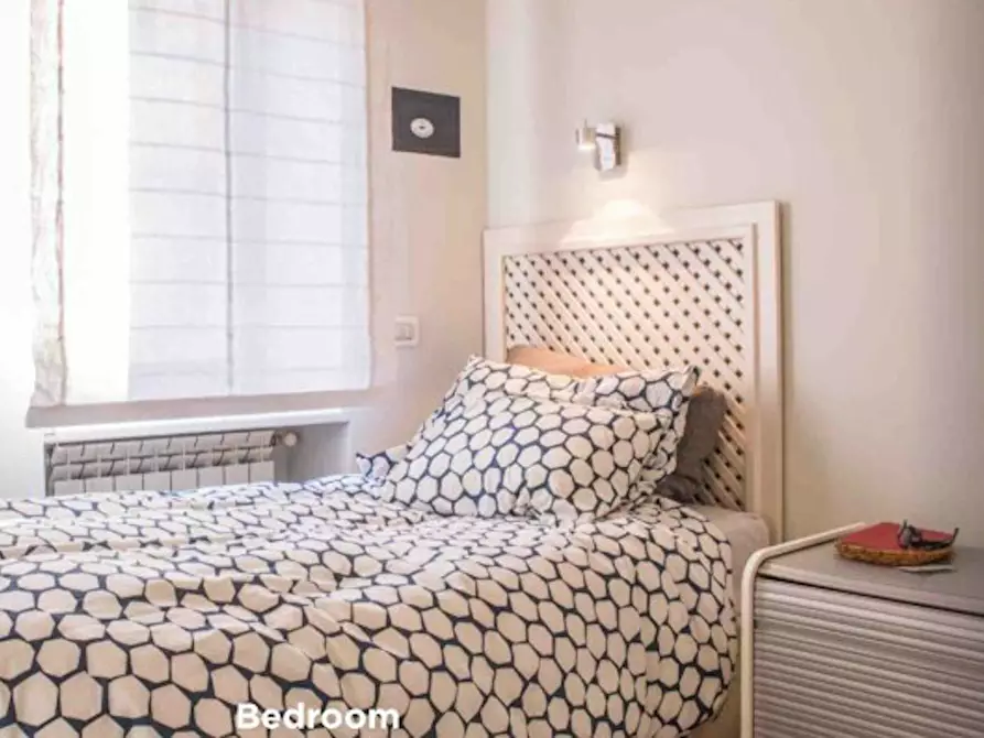 Immagine 9 di Camera in affitto  in Via Valdagno a Roma