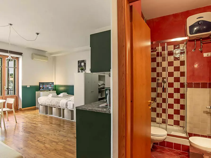 Immagine 5 di Appartamento in affitto  in Viale Francesco Redi a Firenze