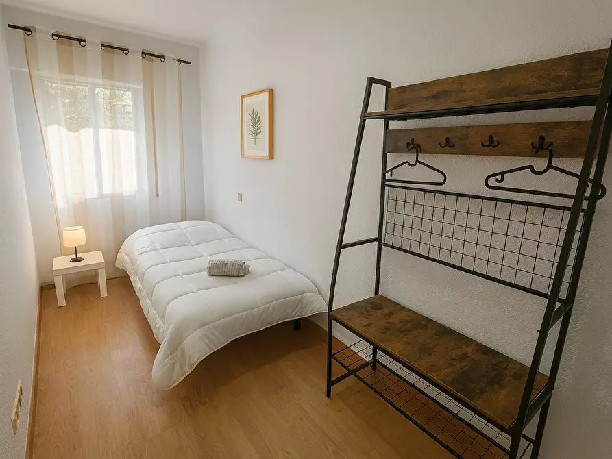 Immagine 2 di Casa indipendente in affitto  in Calle del Doctor Fleming a Coslada