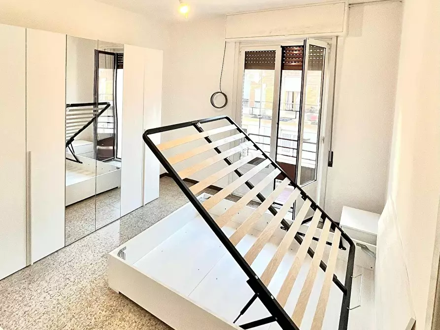 Immagine 6 di Camera in affitto  in Via Privata Ebro a Milano