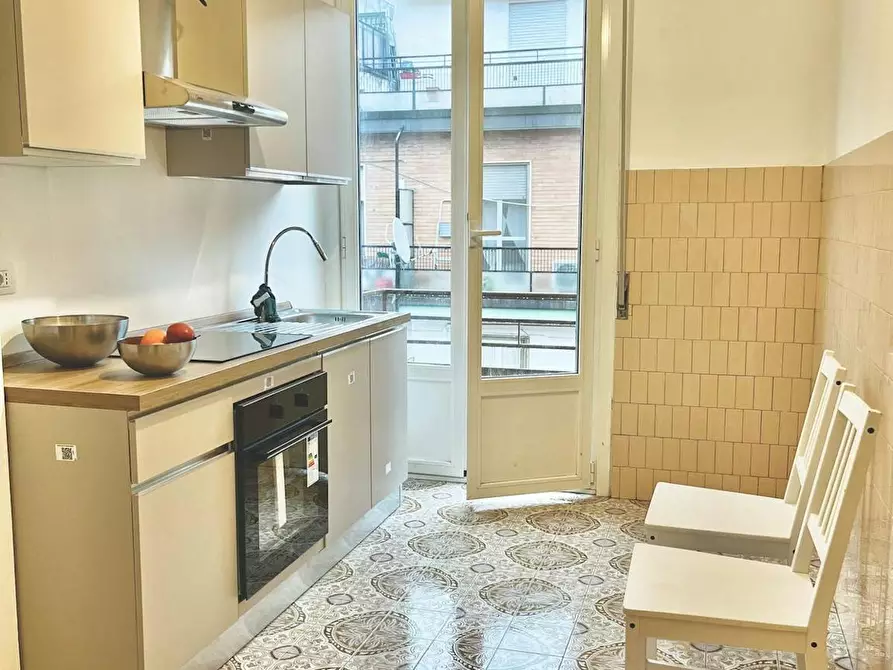 Immagine 5 di Camera in affitto  in Via Privata Ebro a Milano