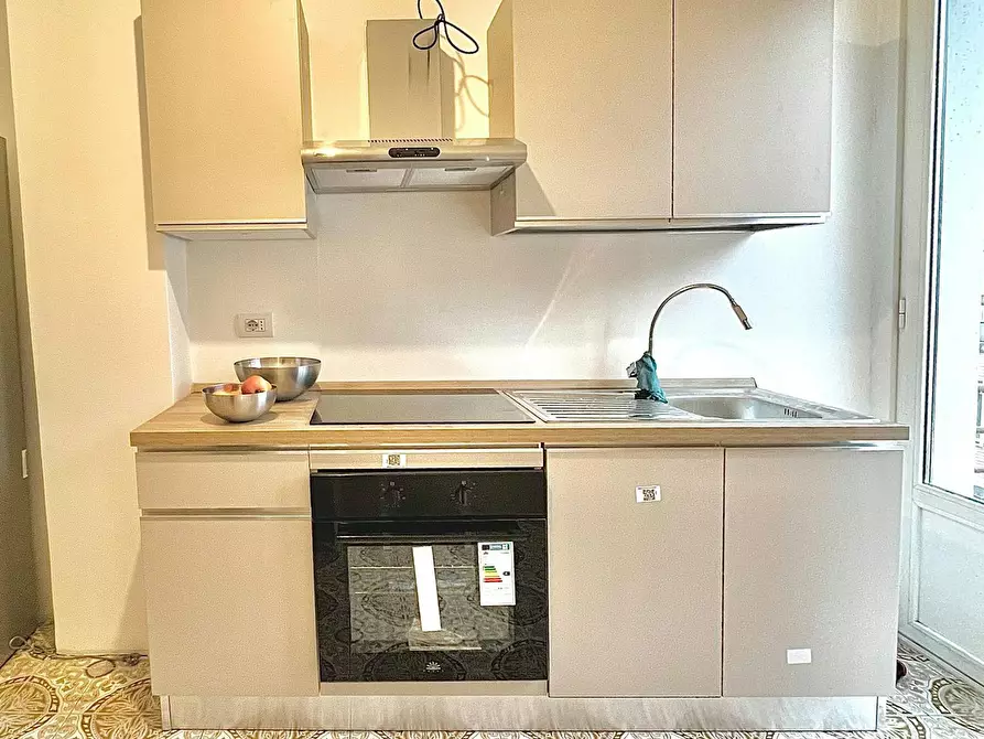 Immagine 2 di Camera in affitto  in Via Privata Ebro a Milano