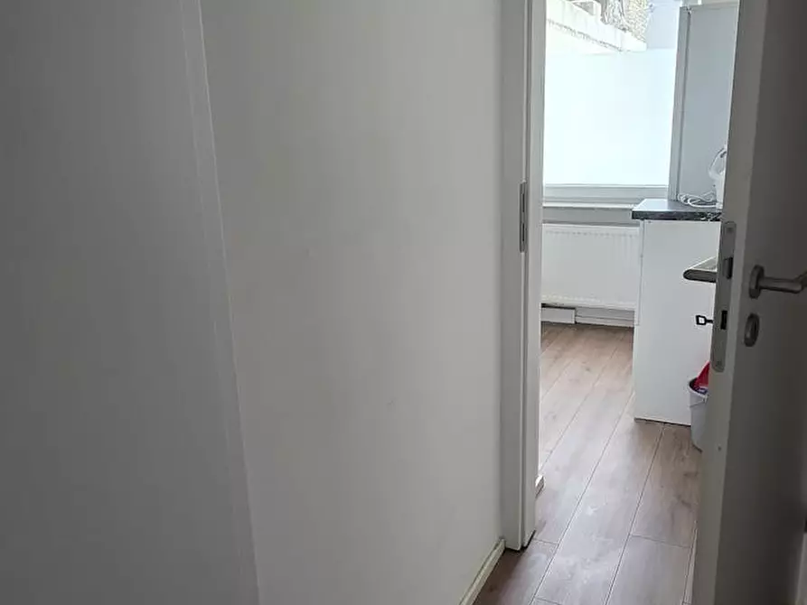 Immagine 4 di Appartamento in affitto  in Mittelseestraße a Offenbach
