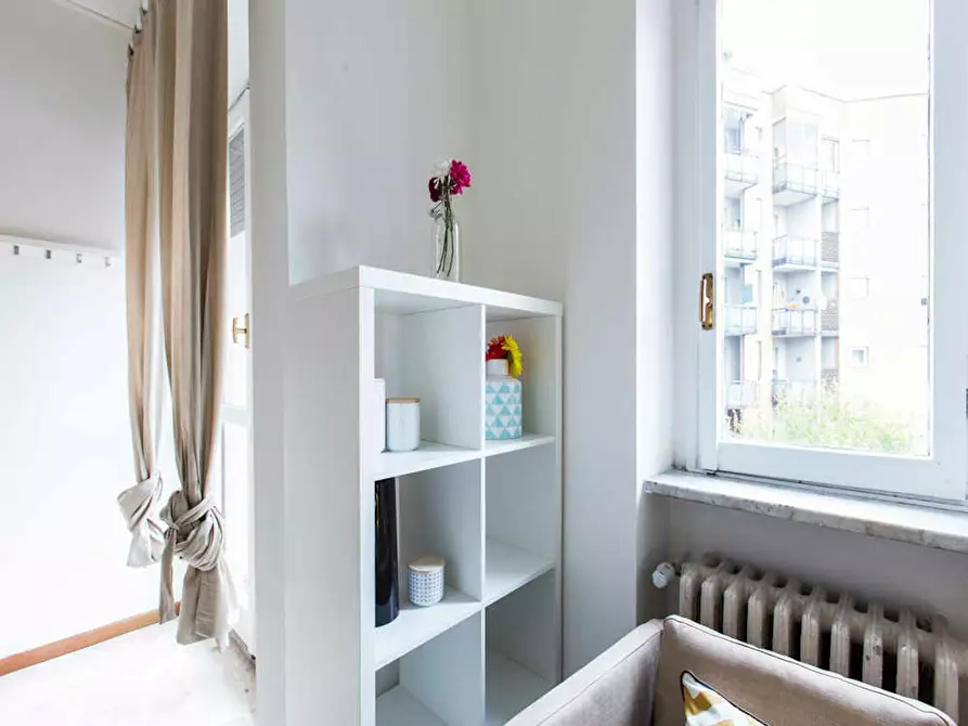 Immagine 6 di Camera in affitto  in Via dei Mandorli a Buccinasco