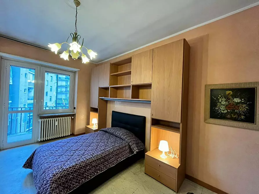 Immagine 8 di Camera in affitto  in Via San Marino a Torino