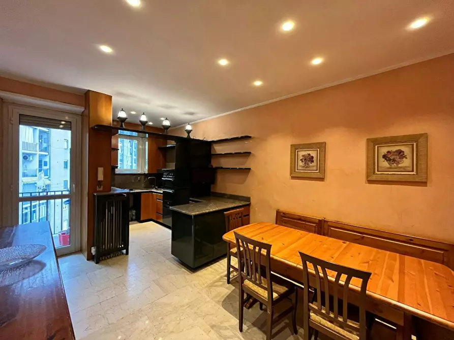 Immagine 10 di Camera in affitto  in Via San Marino a Torino