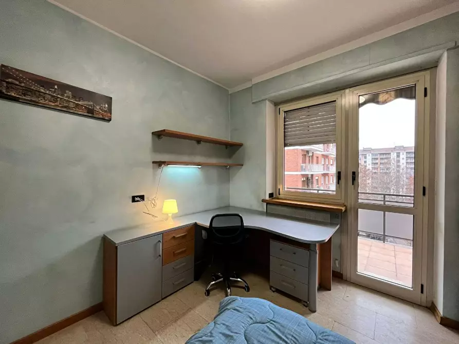 Immagine 2 di Camera in affitto  in Via San Marino a Torino
