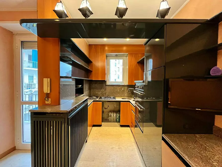 Immagine 4 di Camera in affitto  in Via San Marino a Torino