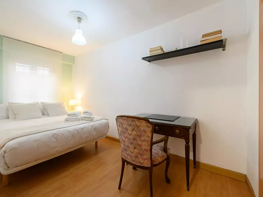 Immagine 2 di Appartamento in affitto  in Calle de Benidorm a Madrid
