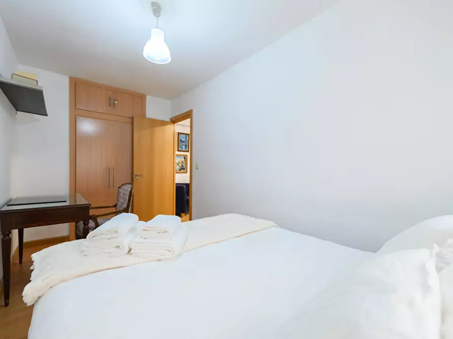 Immagine 7 di Appartamento in affitto  in Calle de Benidorm a Madrid