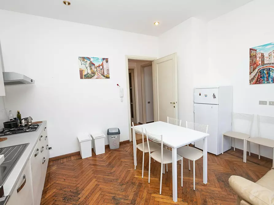 Immagine 8 di Camera in affitto  in Viale Brigata Bisagno a Genova