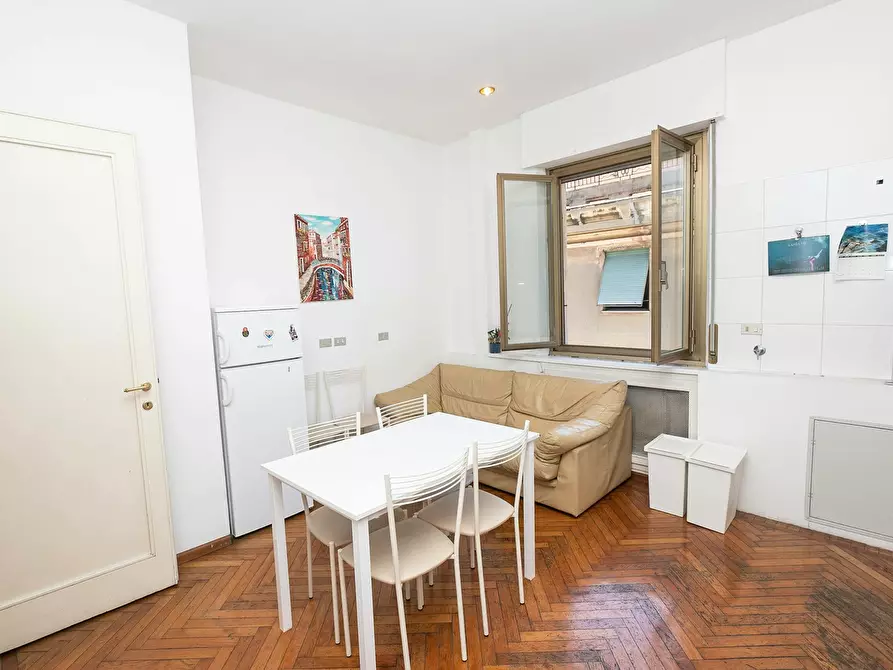 Immagine 9 di Camera in affitto  in Viale Brigata Bisagno a Genova