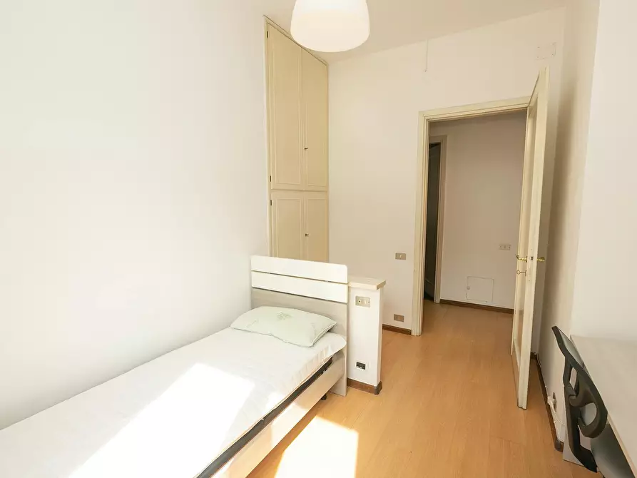 Immagine 1 di Camera in affitto  in Viale Brigata Bisagno a Genova