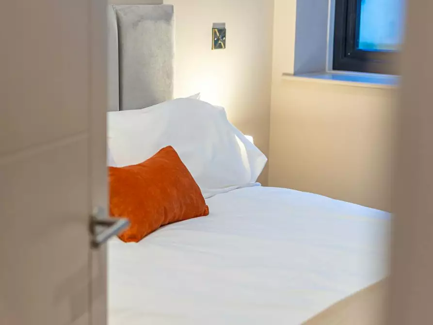 Immagine 9 di Appartamento in affitto  in East Parade a 